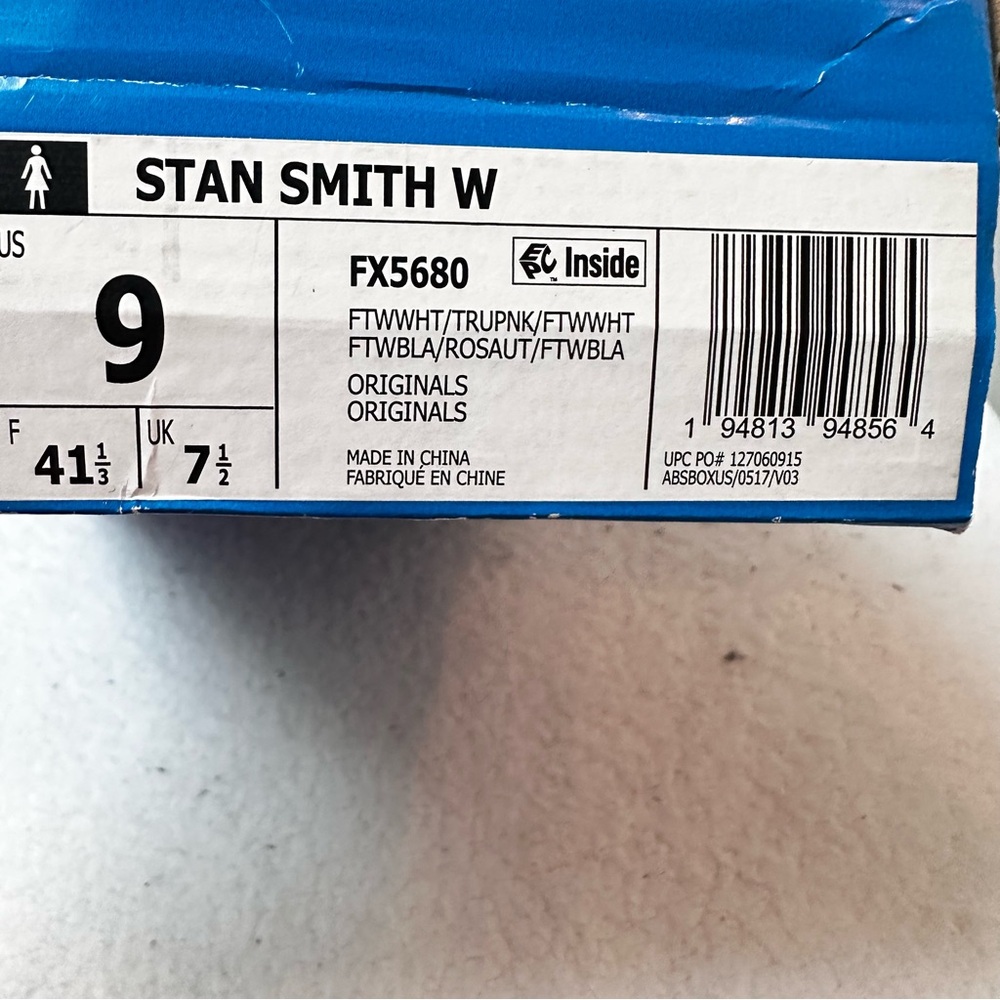 Women’s Adidas Stan Smith Shoes - Picture 13 of 13